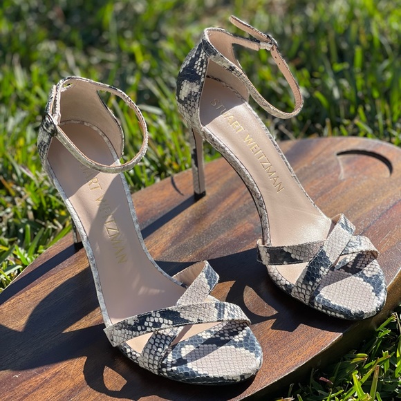 Stuart Weitzman snake embossed crisscross leather Ankle strap sandals size 9 new - Picture 1 of 8
